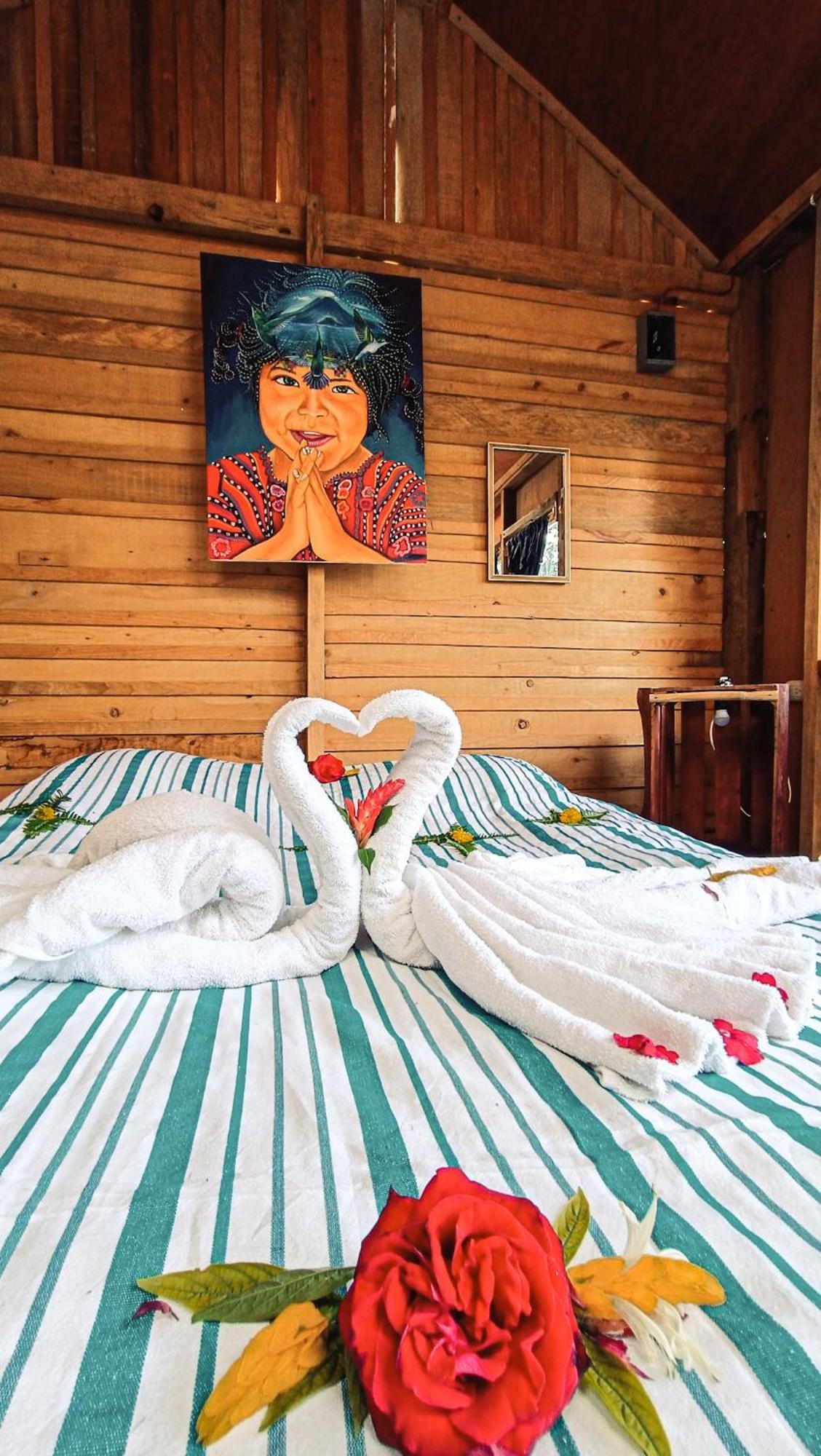 Eco-Hotel Mayachik San Juan La Laguna Luaran gambar