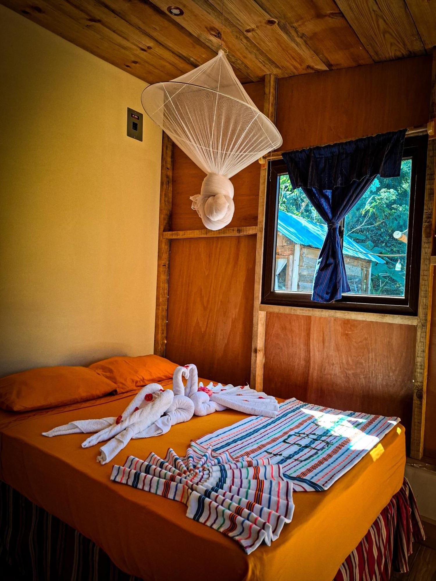 Eco-Hotel Mayachik San Juan La Laguna Luaran gambar