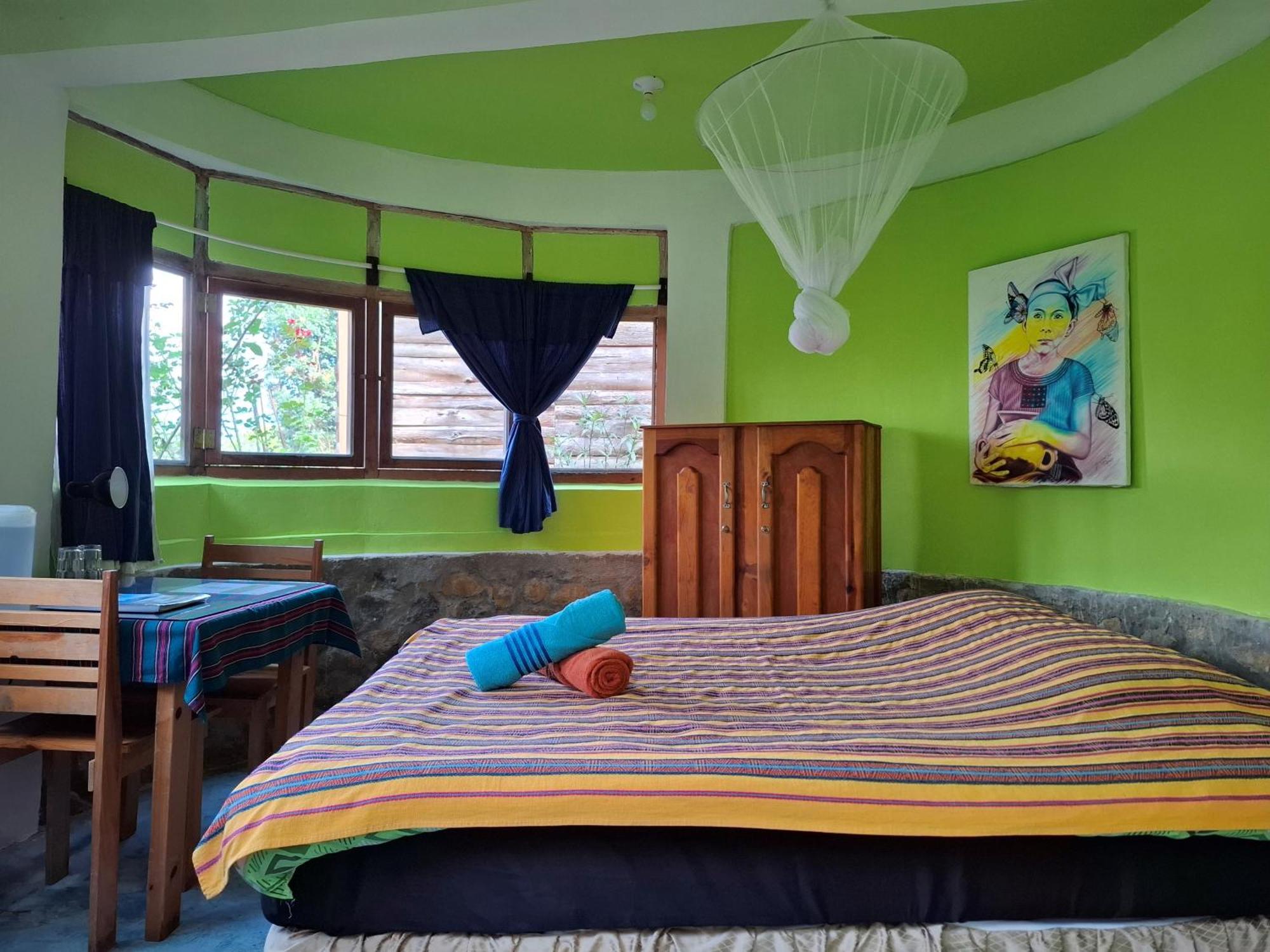 Eco-Hotel Mayachik San Juan La Laguna Luaran gambar